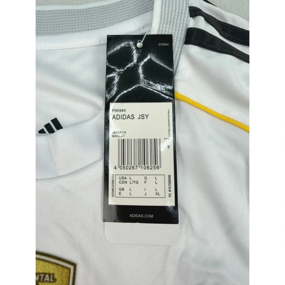 Adidas Mbappé #10 Real Madrid 2025-26 Home Jersey White Slim Fit Mens L
